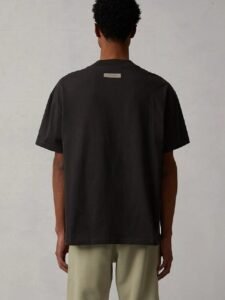 Black Essentials 1977 T-Shirt